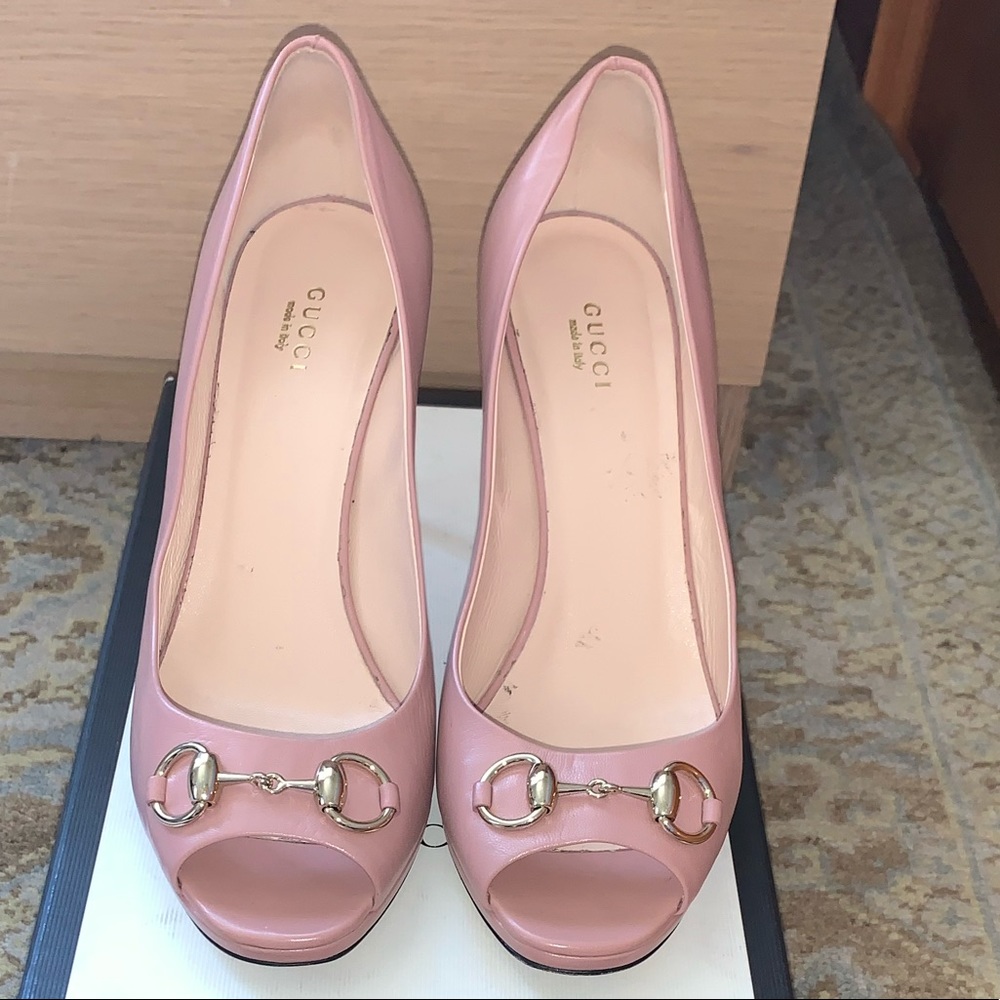 Gucci Pink Leather Horsebit Peep Toe Pumps Size 40